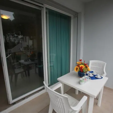 Vila Alessandro *